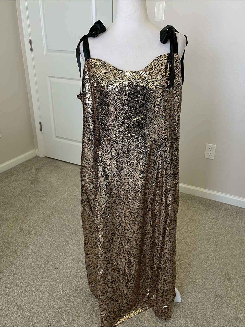 NWT Sugarlips Gold Sequin Tie-Shoulder Midi Dress Size 2X